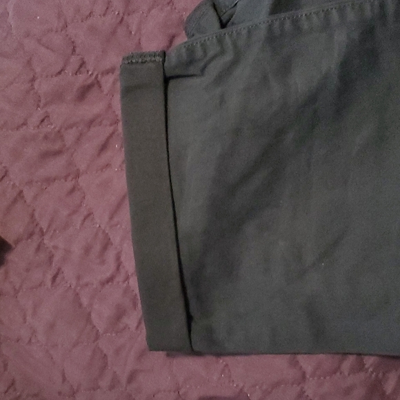 Gap Brand new, navy, maternity khaki's - Picture 3 of 5